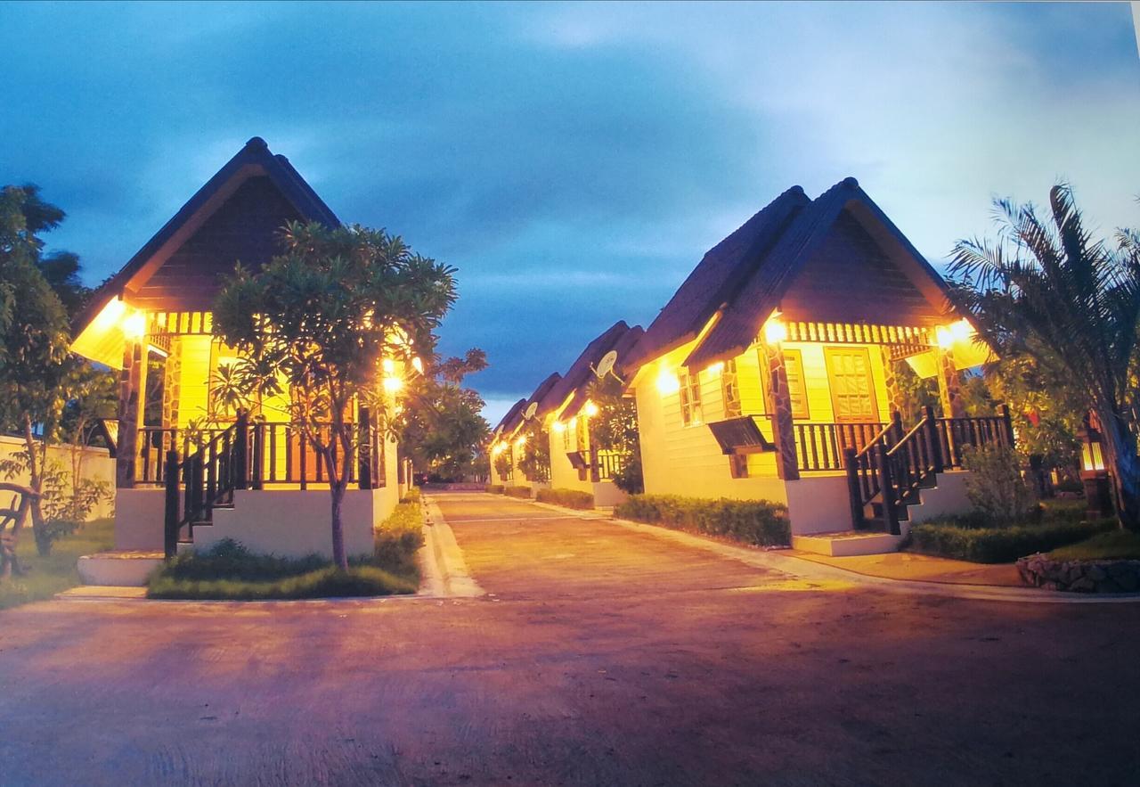 Prachuap Garden View Resort Prachuap Khiri Khan Buitenkant foto